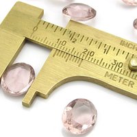 12x10mm Faceted Oval Rhinestones, Light Amethyst Unfoiled Point Back Dentelles