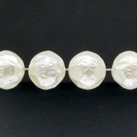 Vintage Faux Pearls, 15.5mm Round Pearlized Beads (8)