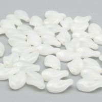 13x8mm Flat Twisted Diamonds, Alabaster White Glass Beads (50)