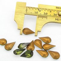 Turmalin 13x8mm Pears, Vintage Foiled Rhinestones