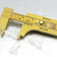 Vintage Matte Crystal Arrows, 17.5x8.5x4mm Flat Beads (3)