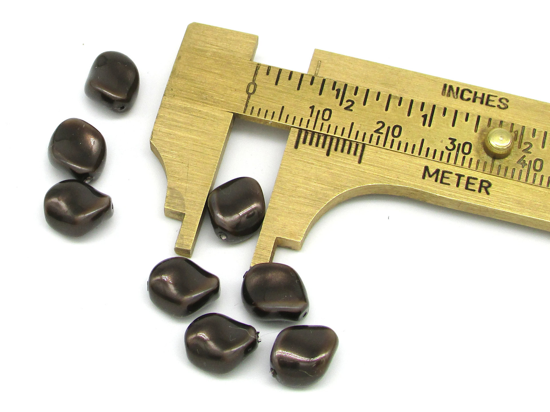 9x8mm Twisted Oval Opaque Brown Crystal Pearl Beads