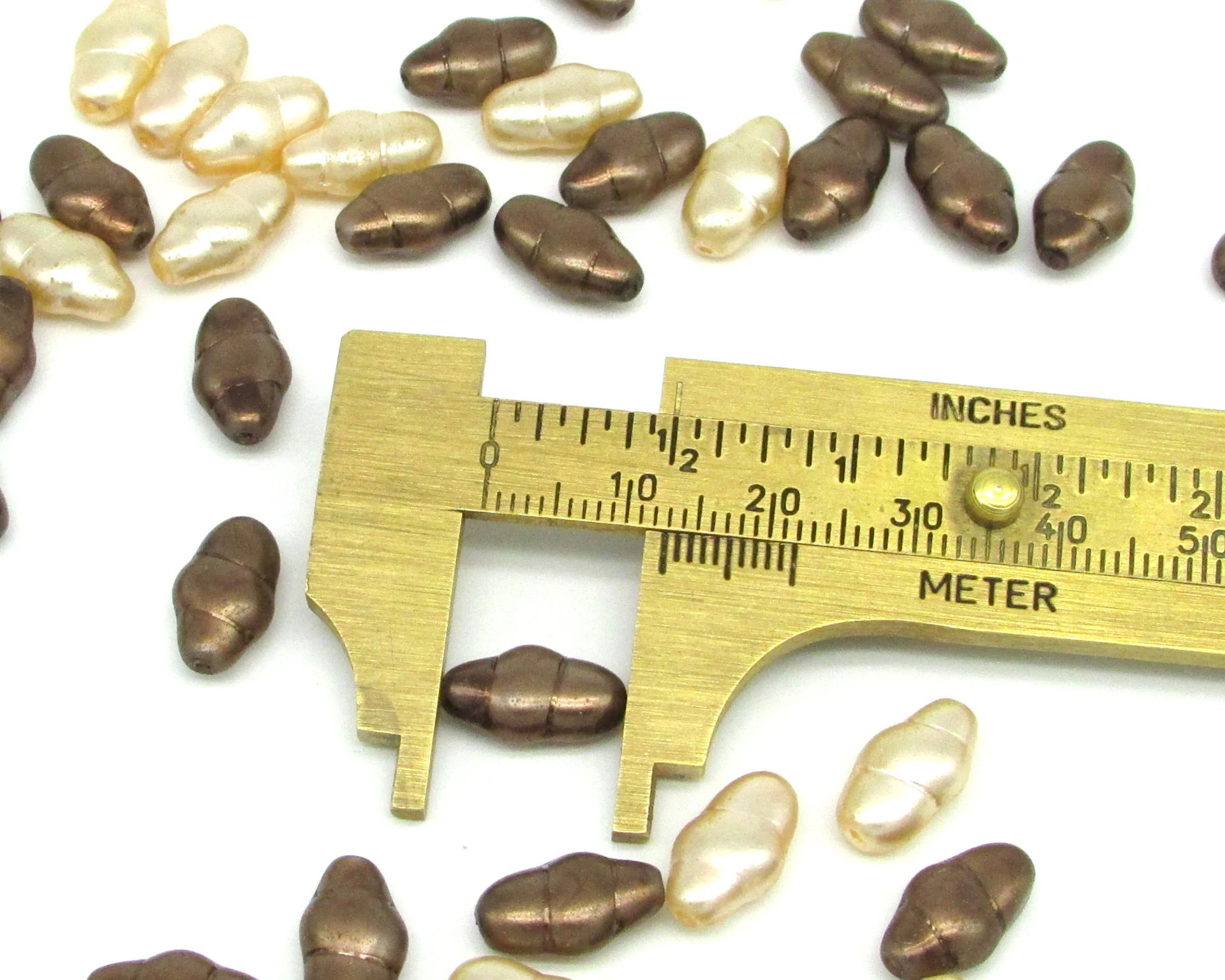 13x7mm Baroque Oval Glass Pearl Bead Mix