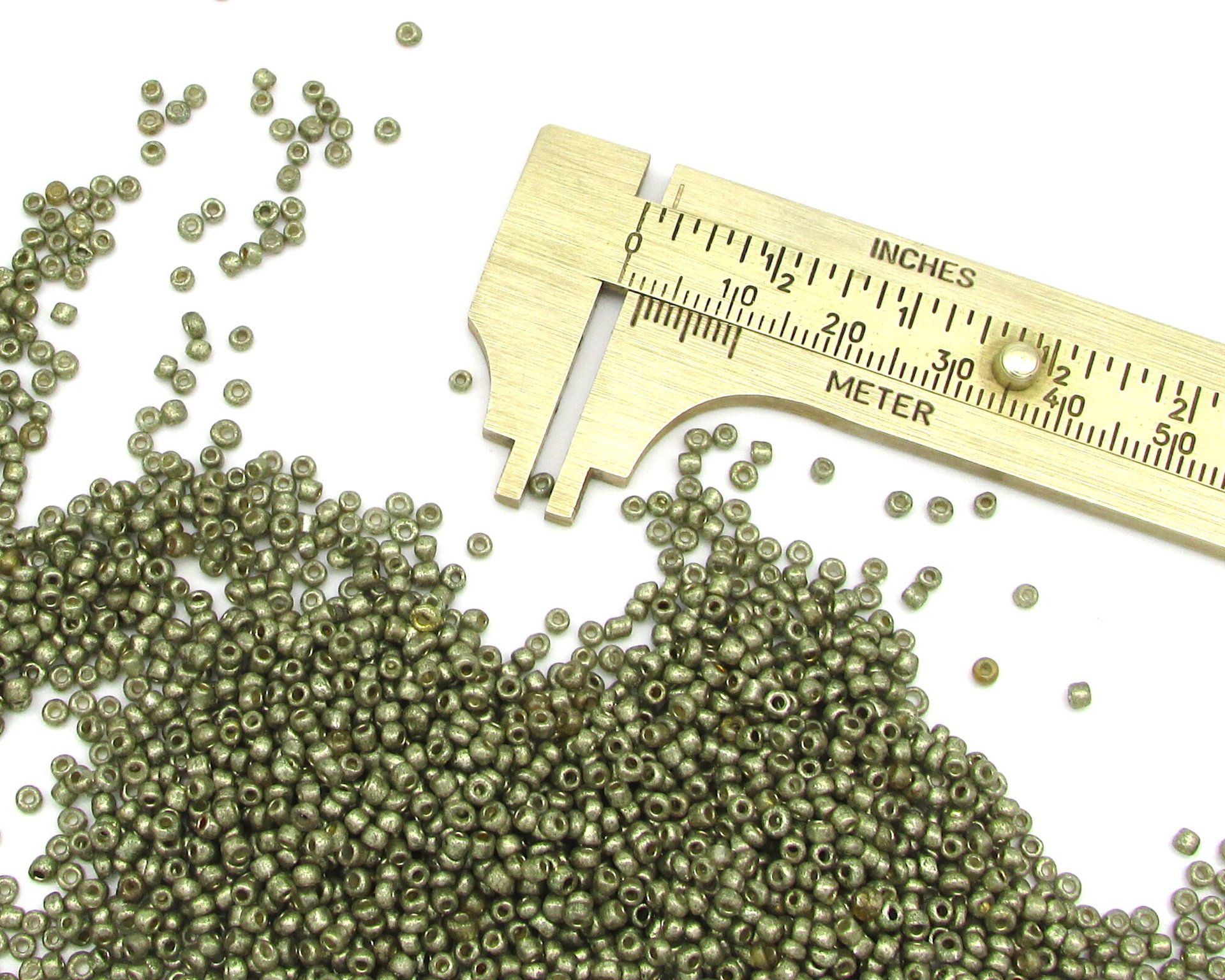 11/0 Seed Beads, Metallic Brown