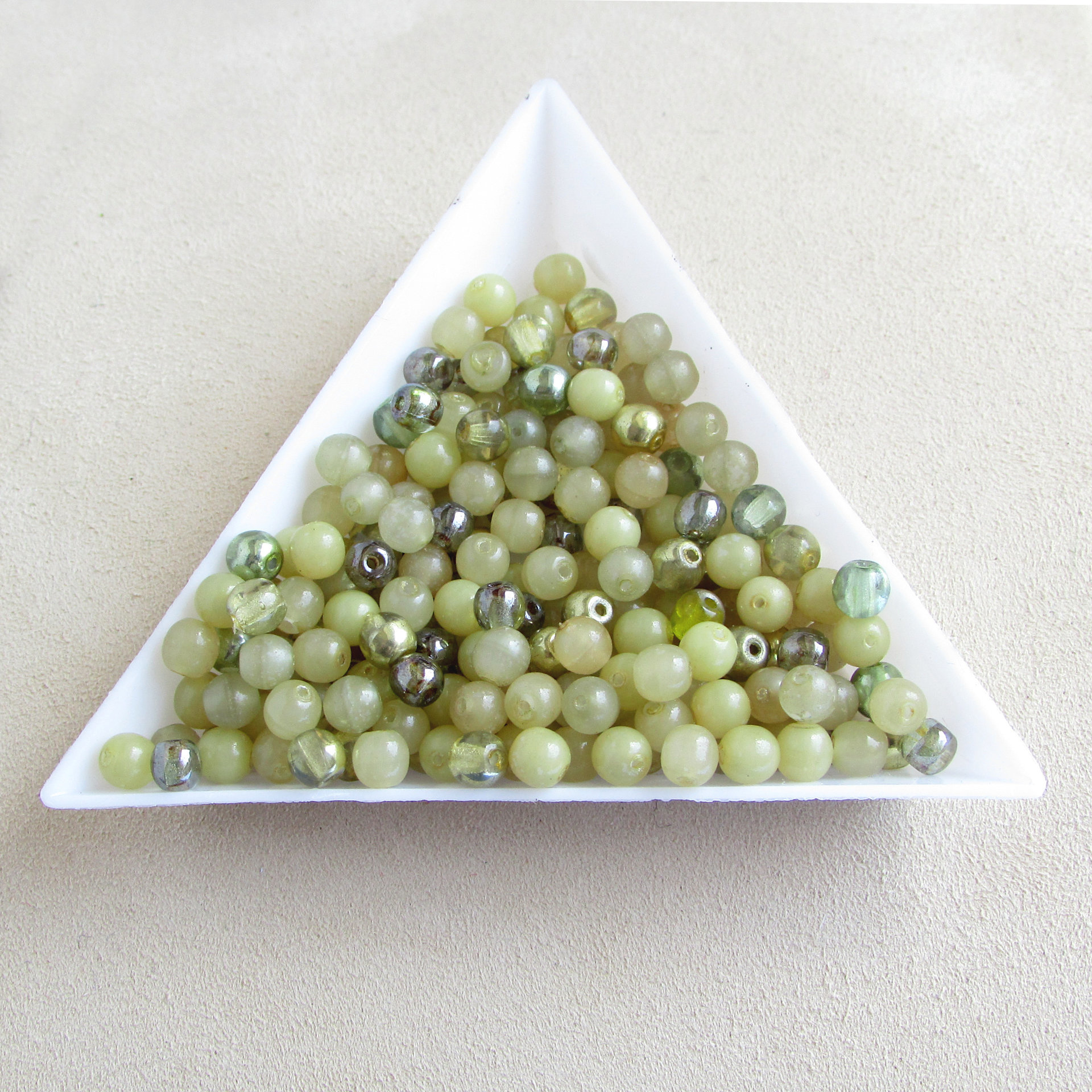 4mm Druk Round Glass Bead Mixes