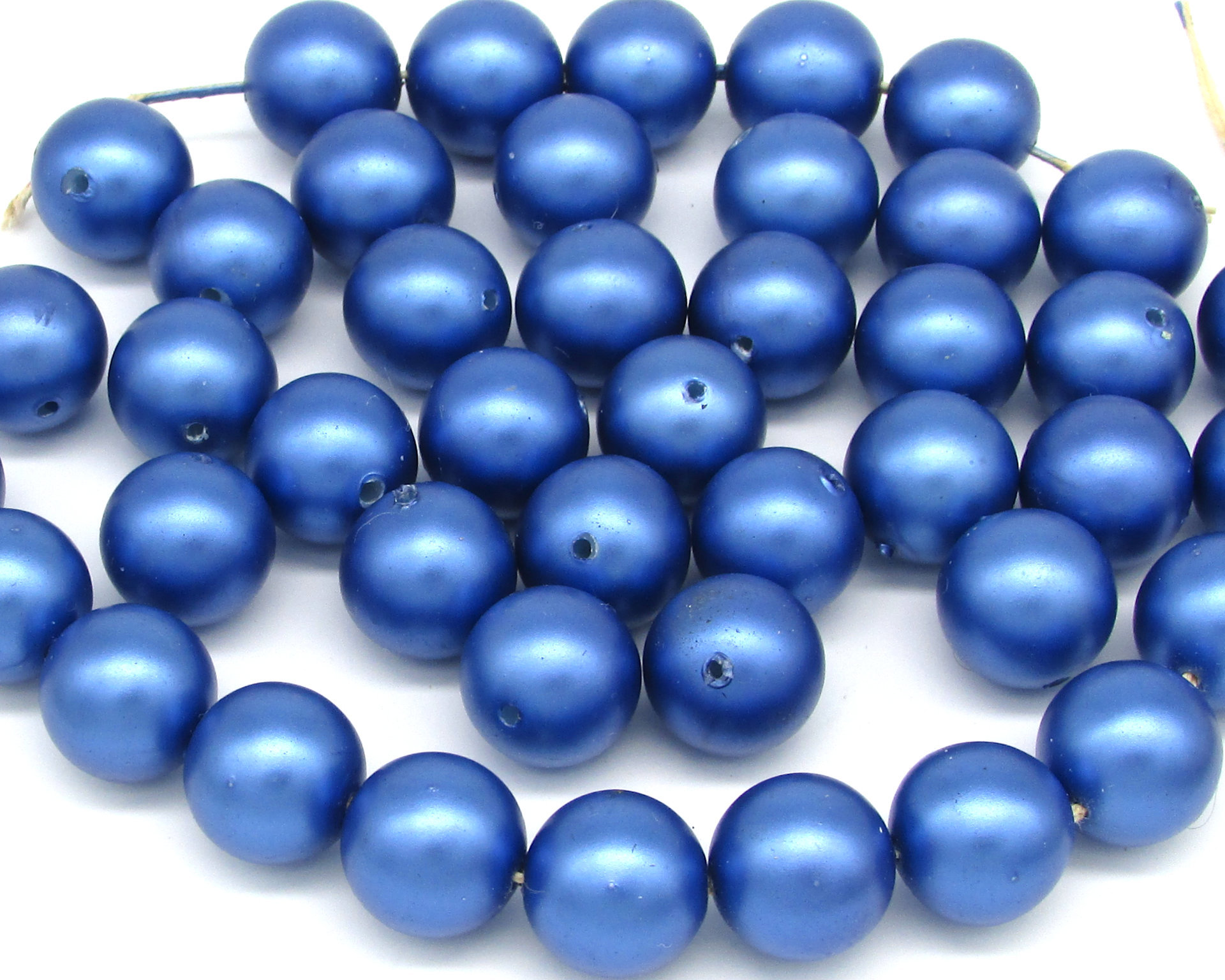 12mm Round Blue Lustre Vintage Plastic Pearl Beads