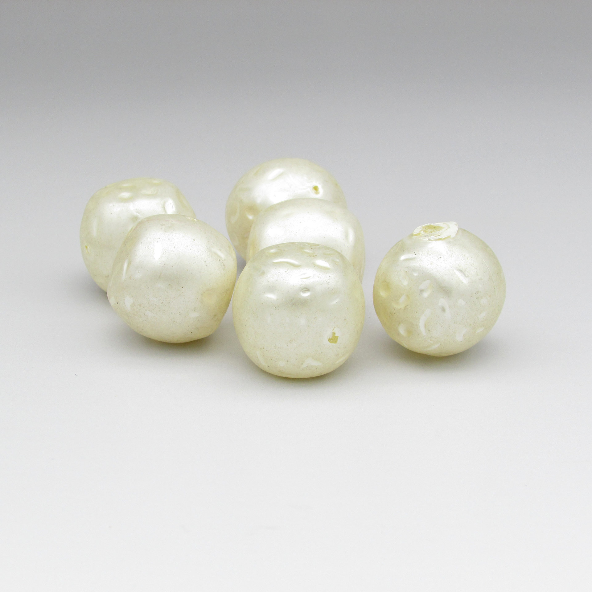 22mm Jumbo Cube Beads, Vintage Cream Lustre Baroque Faux Pearls