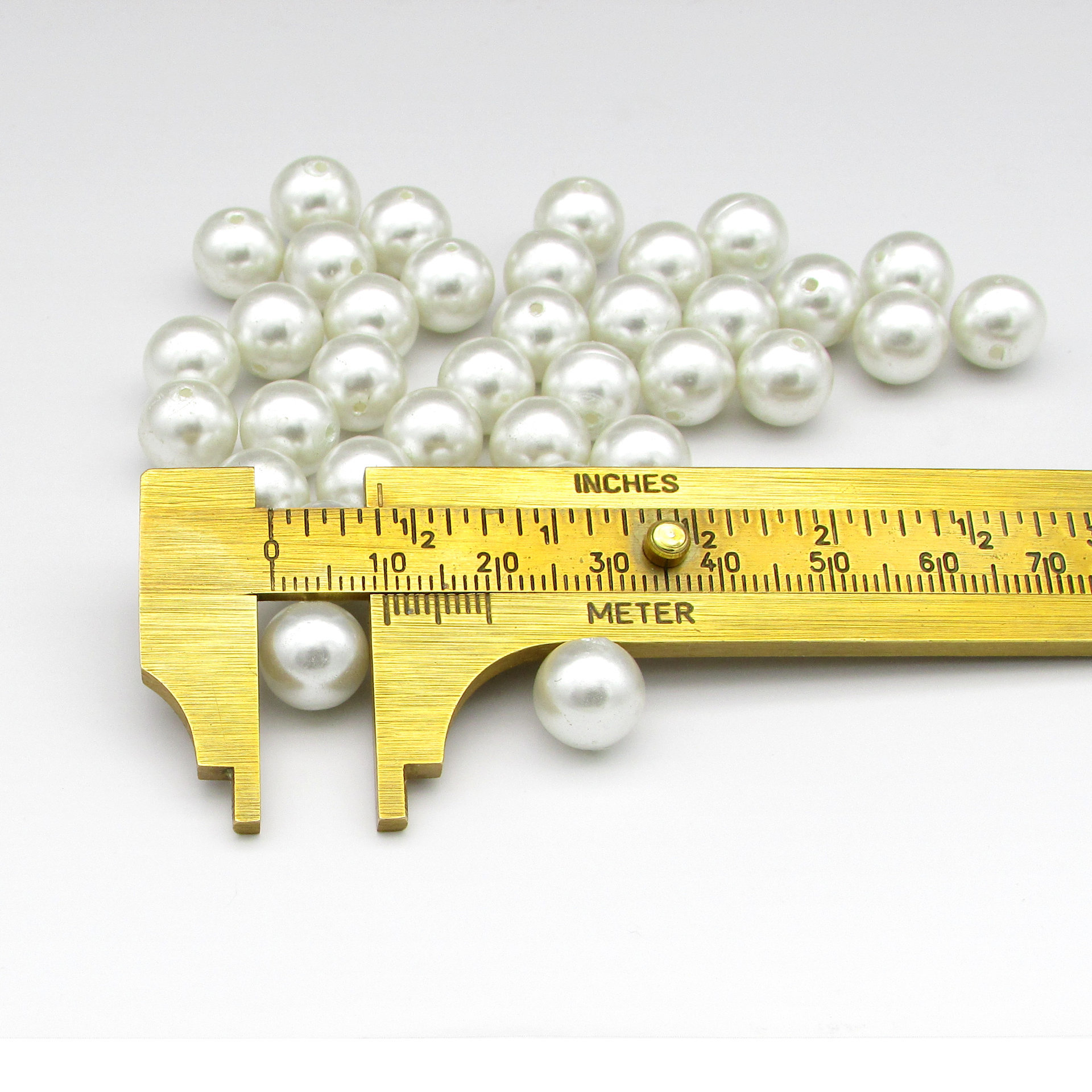 10mm Round White Lustre Beads, Vintage 1970's Plastic Pearls