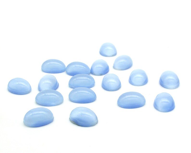 Vintage 14x10.5mm Oval Cabochons, Light Blue Moonglow