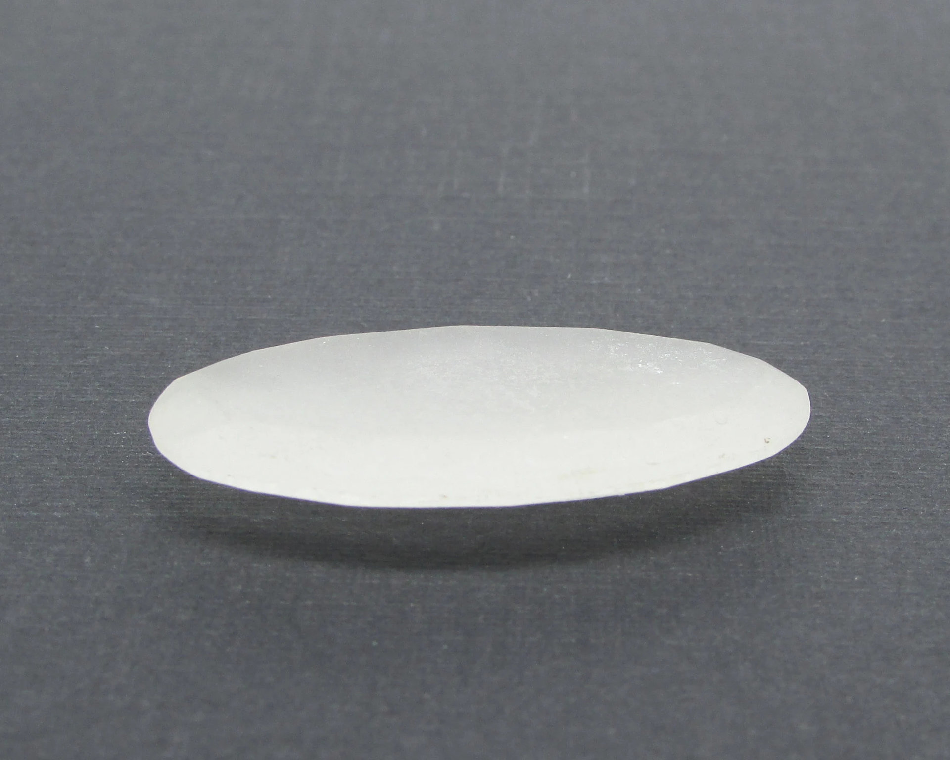 32x18mm Oval Frosted Cabochon, Vintage Camphor Glass