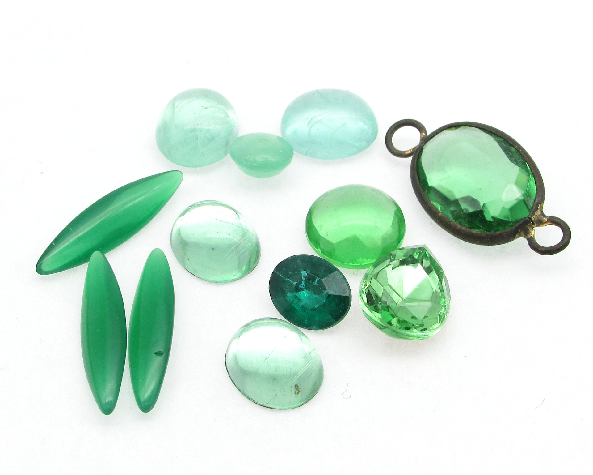Green Rhinestone Mixed Lot,  Vintage Cabochons and Point Backs