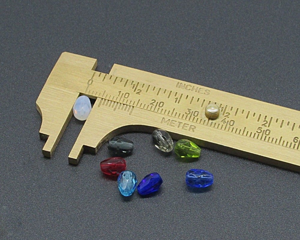 7x5mm Translucent Grey Teardrop Beads