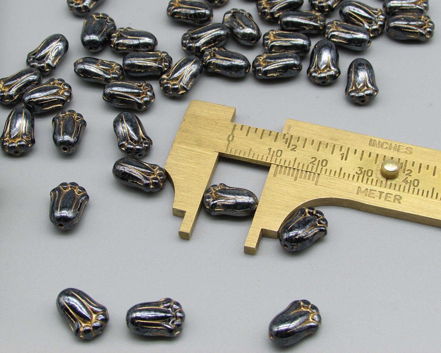 12mm Flower Beads, Hematite Gray 12x8mm Tulips with Gold Etching, Czech Pressed Glass (50)