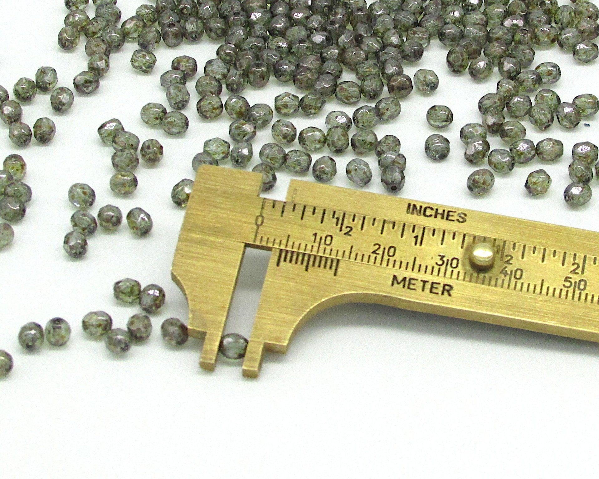 4mm Faceted Rounds, Moss Green Luminescent Czech Glass Beads (100)