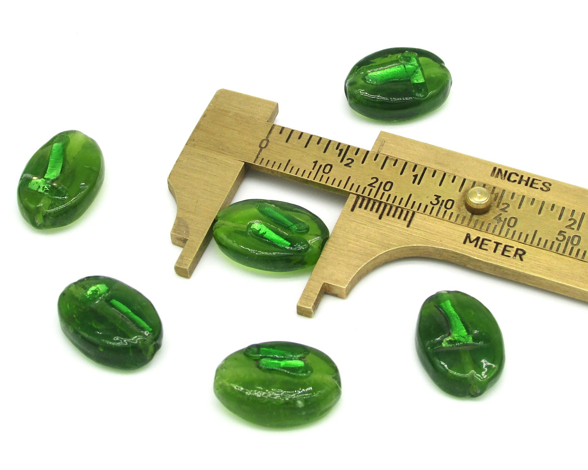 Green 16mm Flat Oval Lampwork Beads