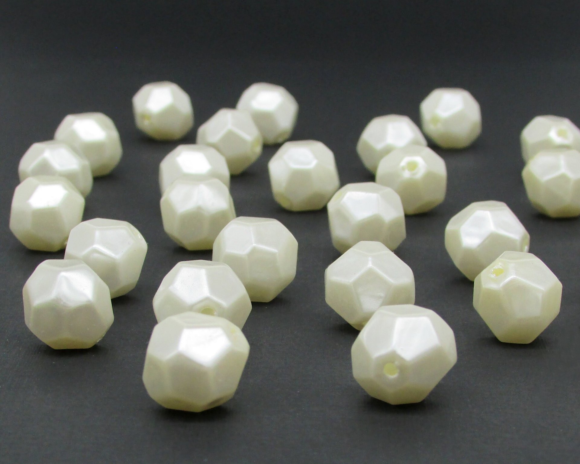 Vintage Cream Lustre Faceted Beads