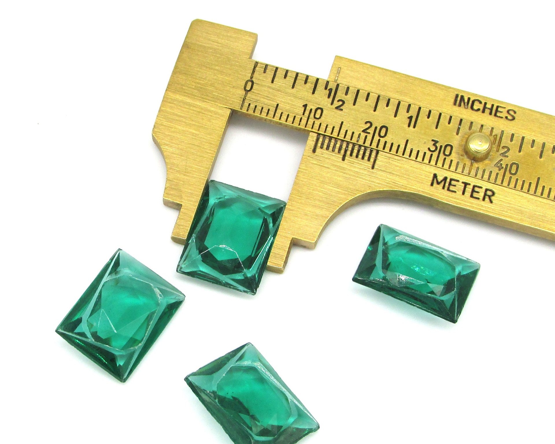 16x12mm Carved Rhinestones, Vintage Faceted Point Back Glass Gems