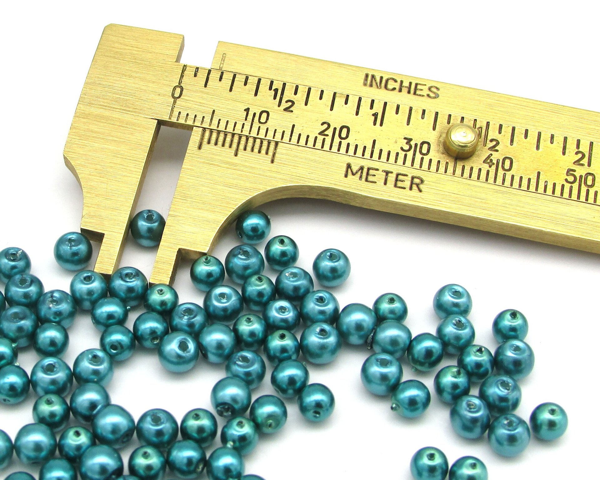 4mm Round Glass Pearls, Opaque Teal Lustre Beads (20g)
