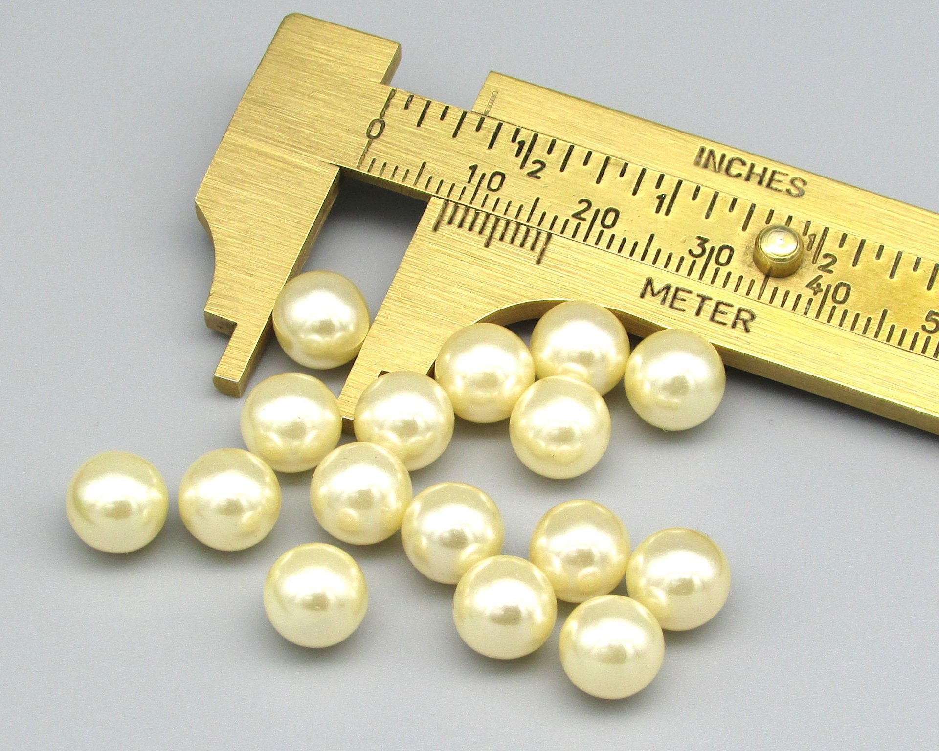 Vintage Faux Pearls, Cultura Plastic Beads