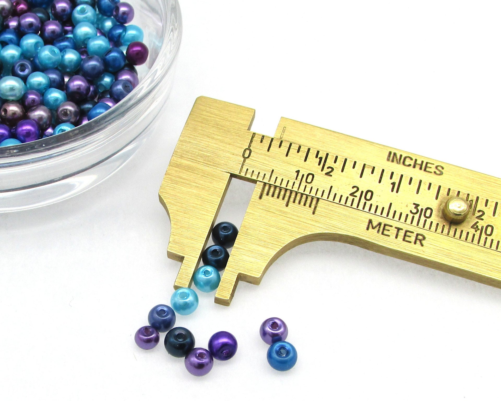 4mm Opaque Purple Glass Pearl Beads (20g)