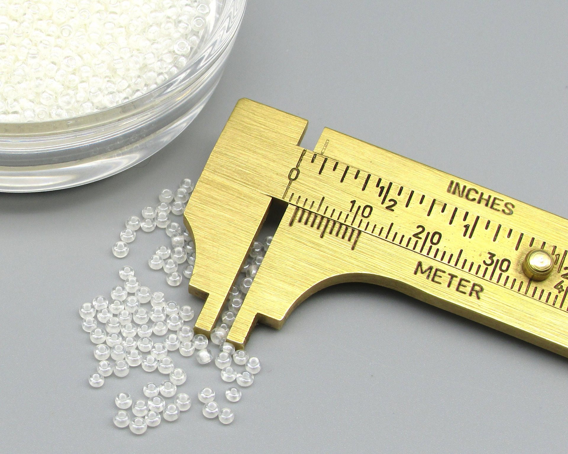 11/0 Clear Seed Beads, White Lined