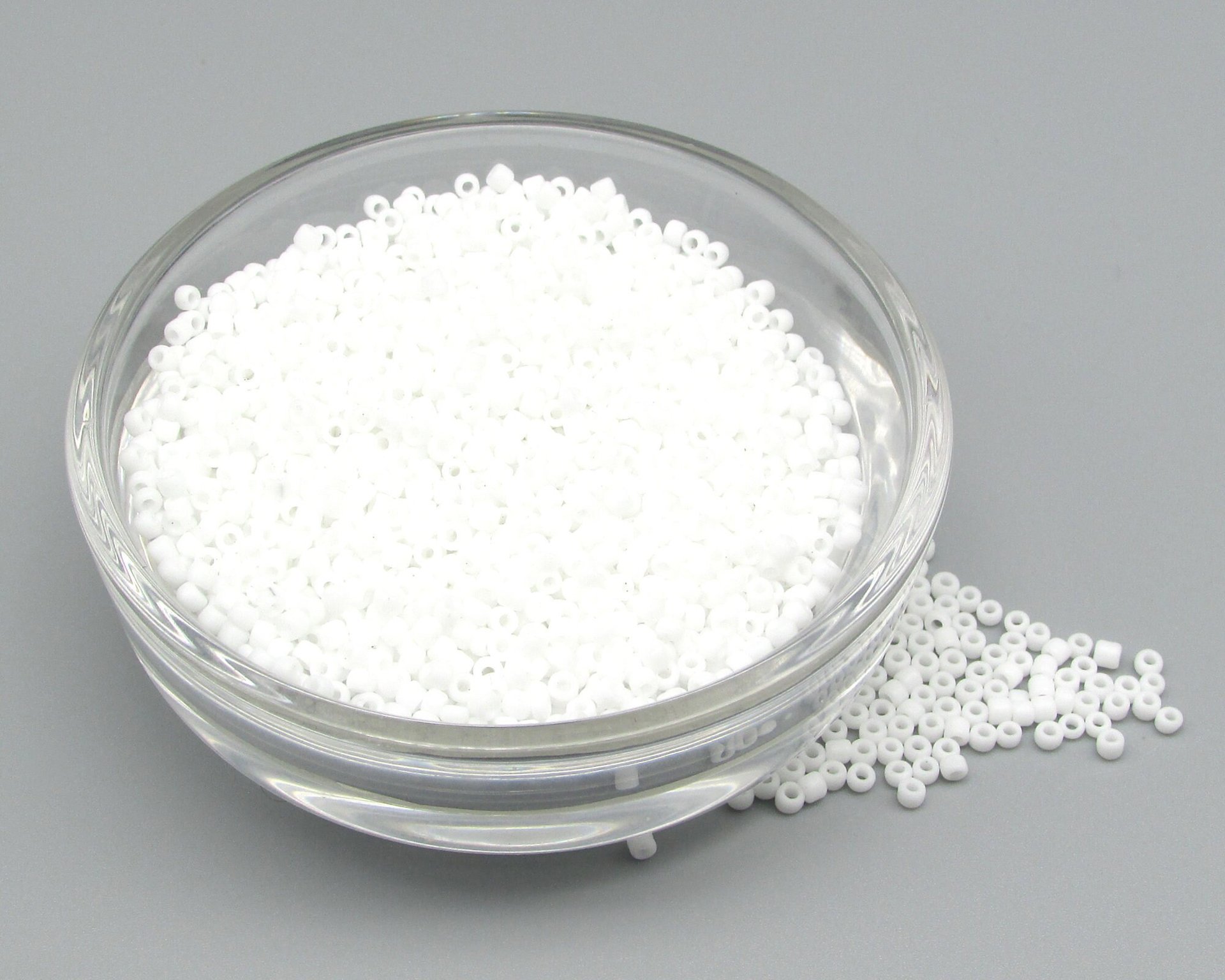 11/0 seed beads are opaque white with a matte finish. Tiny size 11 glass rocailles average 2mm by 1.5mm, with round 0.64mm holes. 