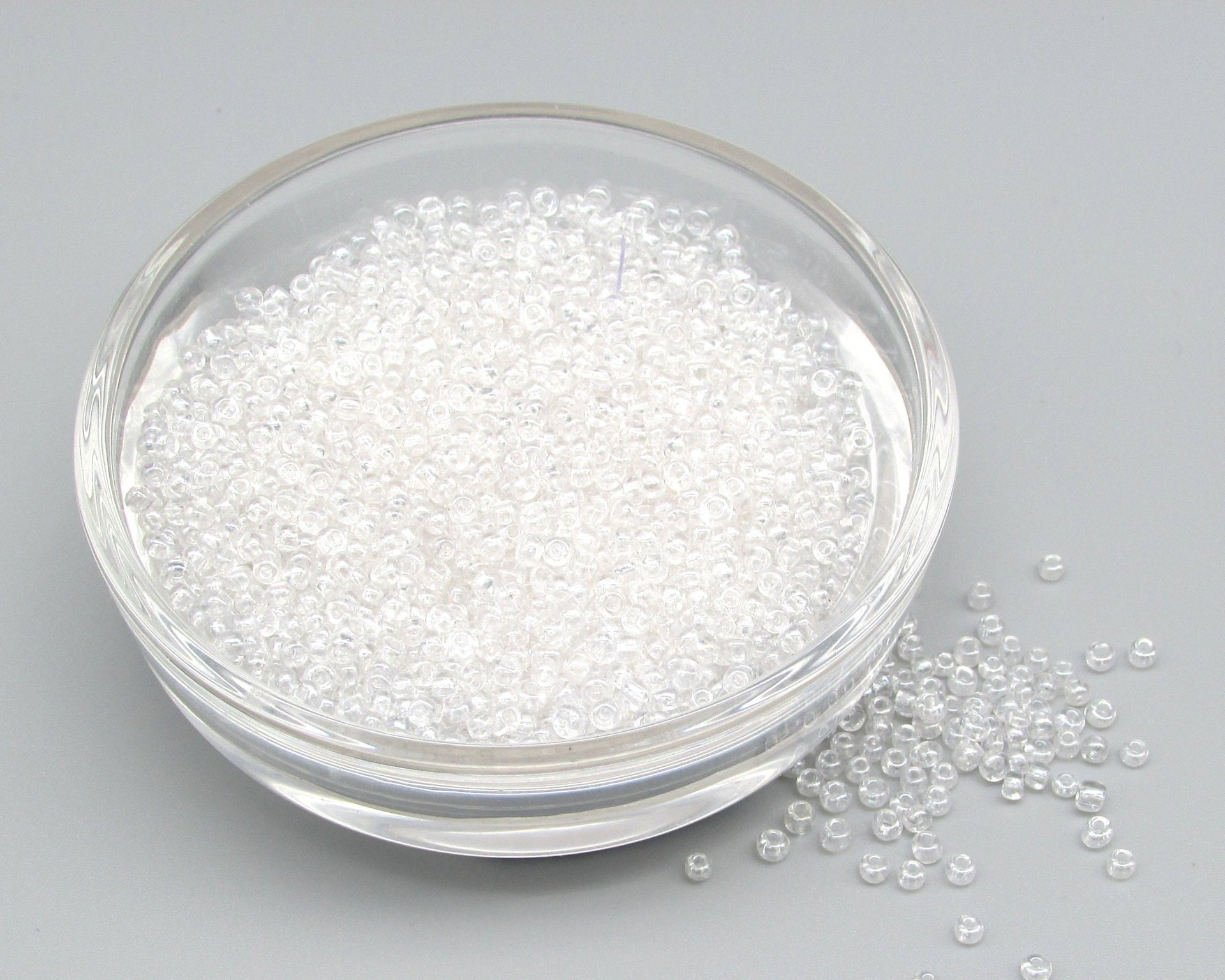 11/0 Clear Glass Seed Beads