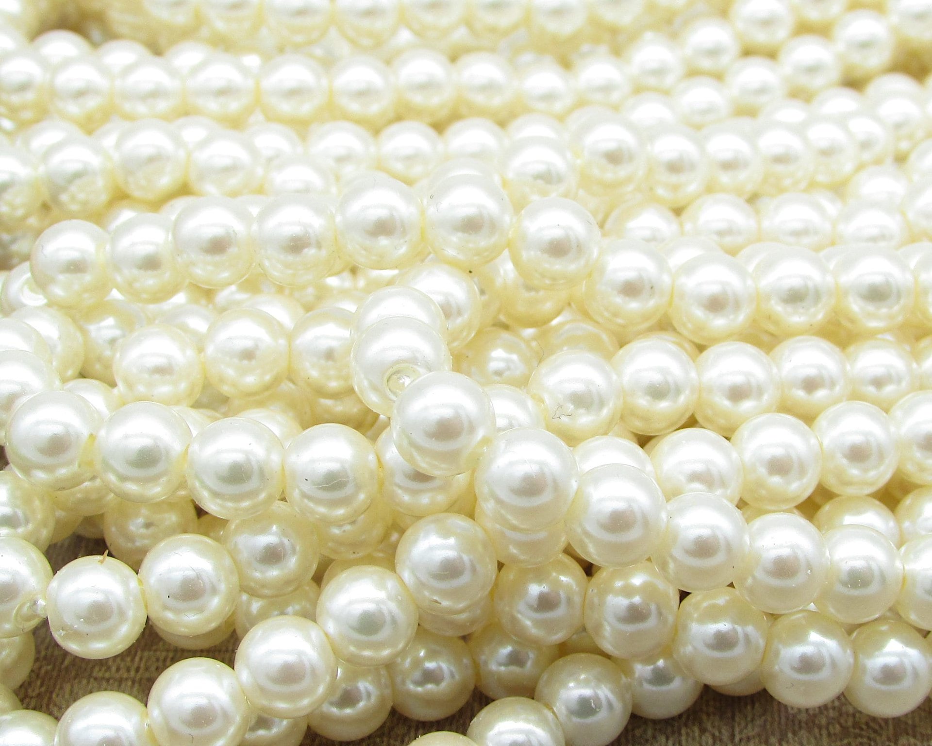 6mm Round Faux Pearls, Opaque Cream Lustre Vintage Plastic Beads