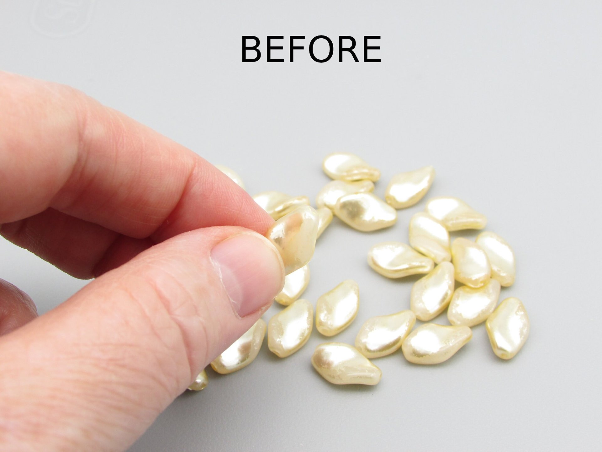 13x8mm Flat Twisted Diamonds, Alabaster White Glass Beads (50)