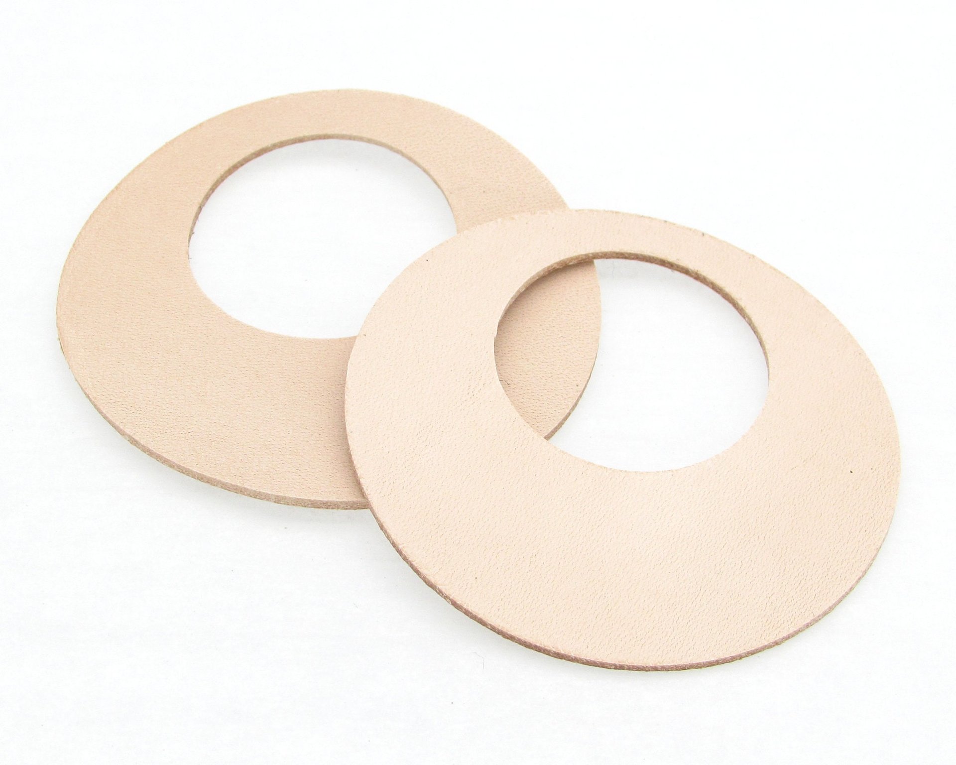 2 Inch Go-Go Circle Pendant Blanks, Upcycled Leather Die Cuts (10)