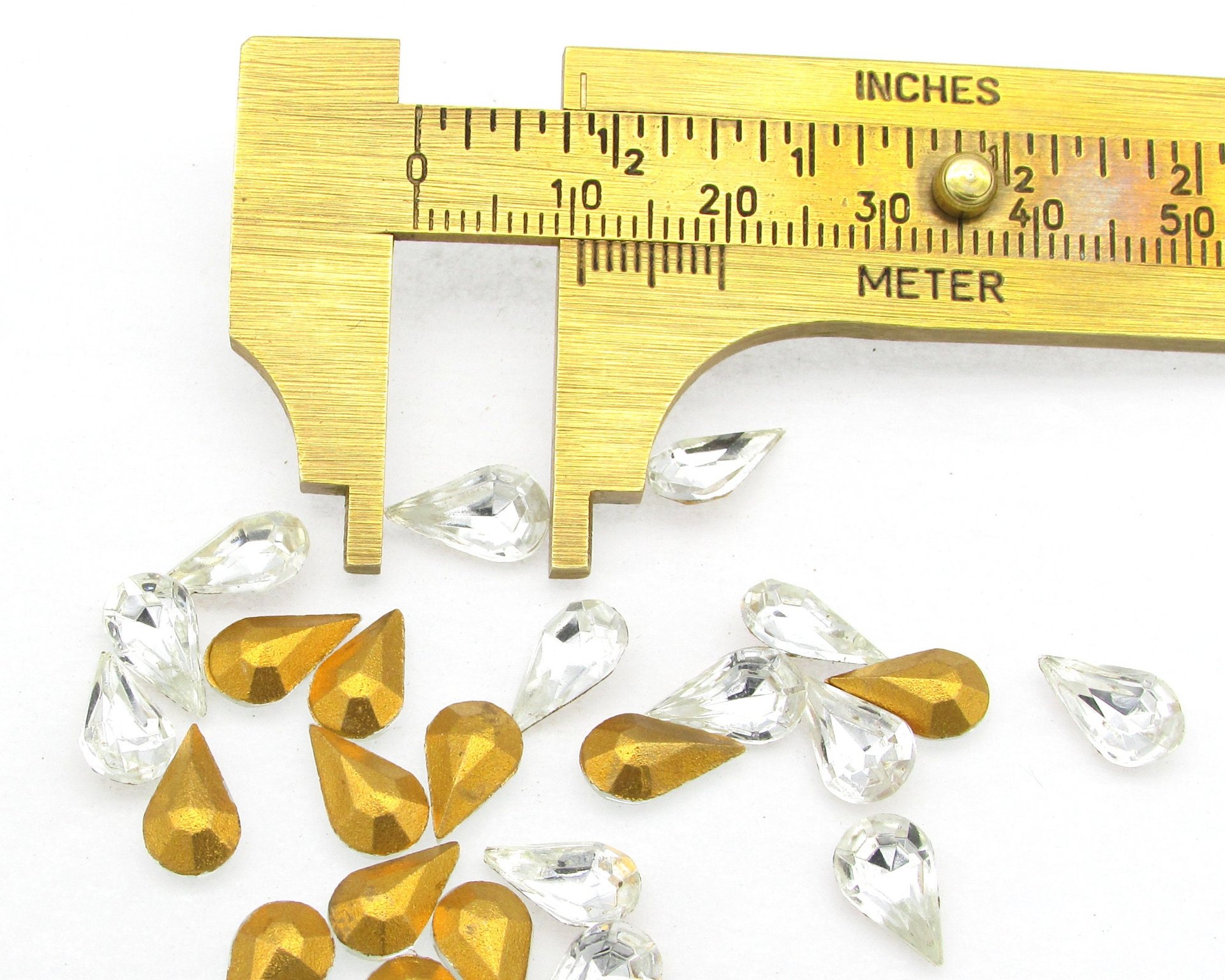 Vintage Teardrop Rhinestones, 10x6mm Pear-Shape Foiled Crystal Point Back Gems