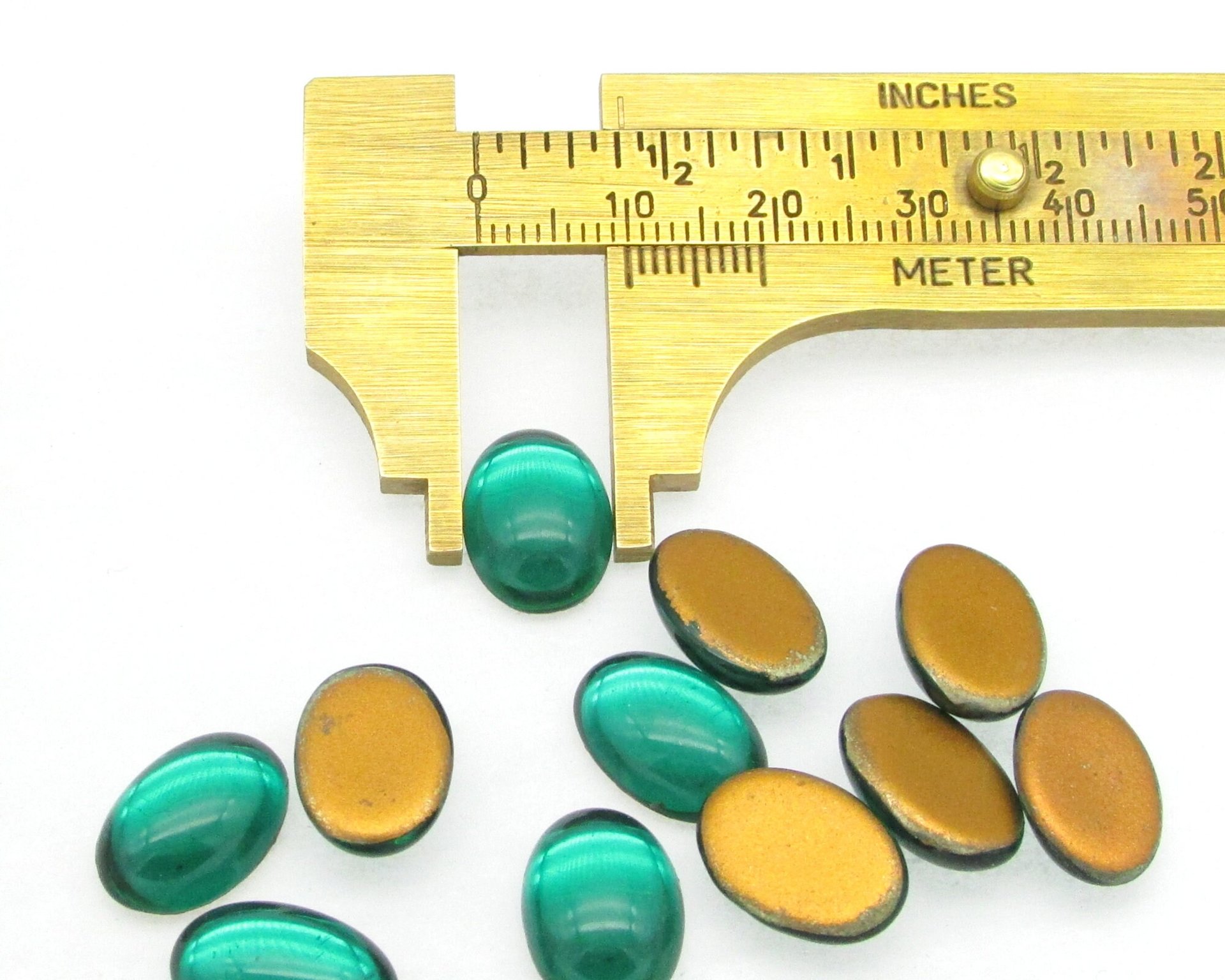 Vintage 14x10mm Oval Foiled Emerald Glass Cabochons