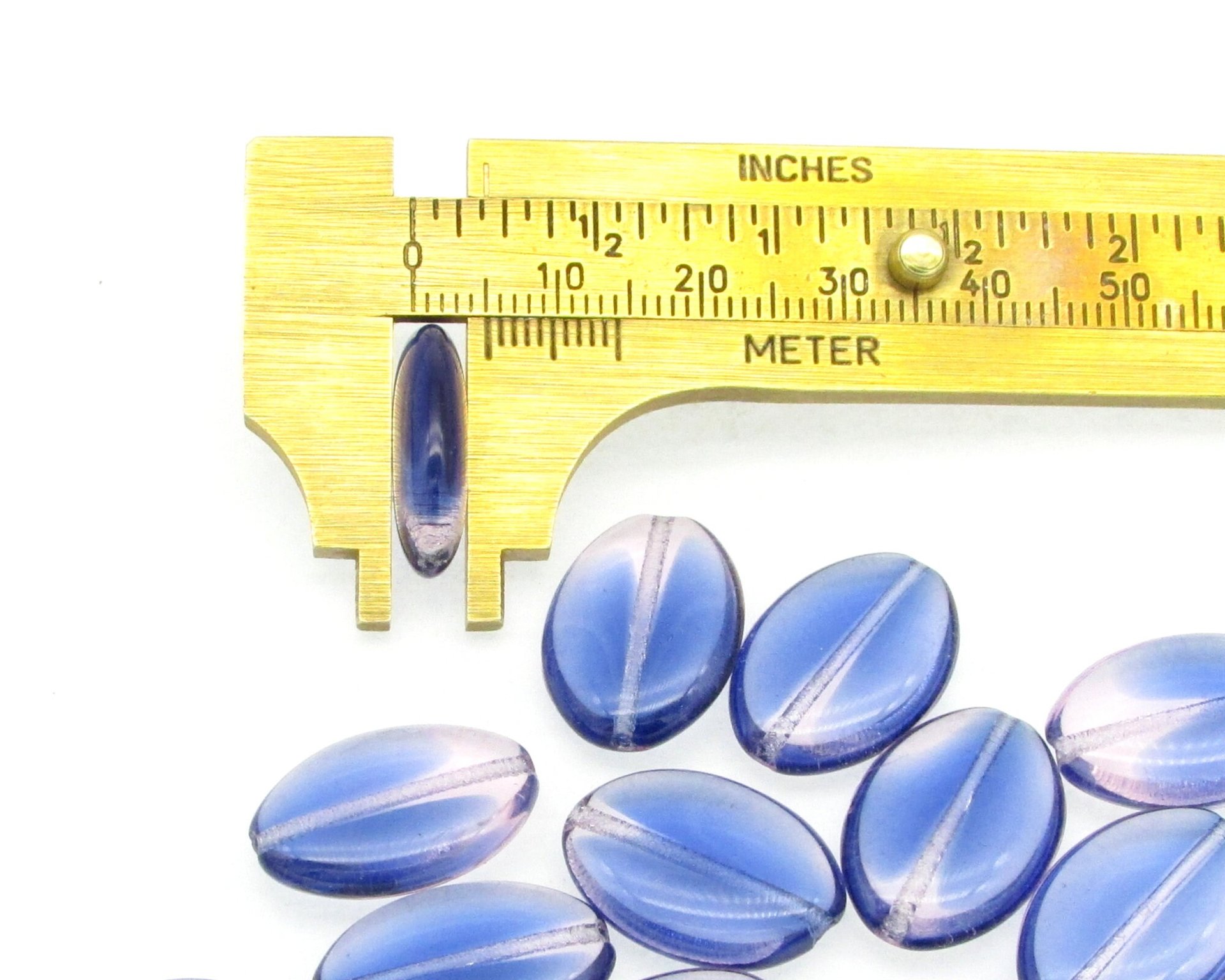 19.5mm Flat Oval Beads, 2-Tone Sapphire and Rosaline