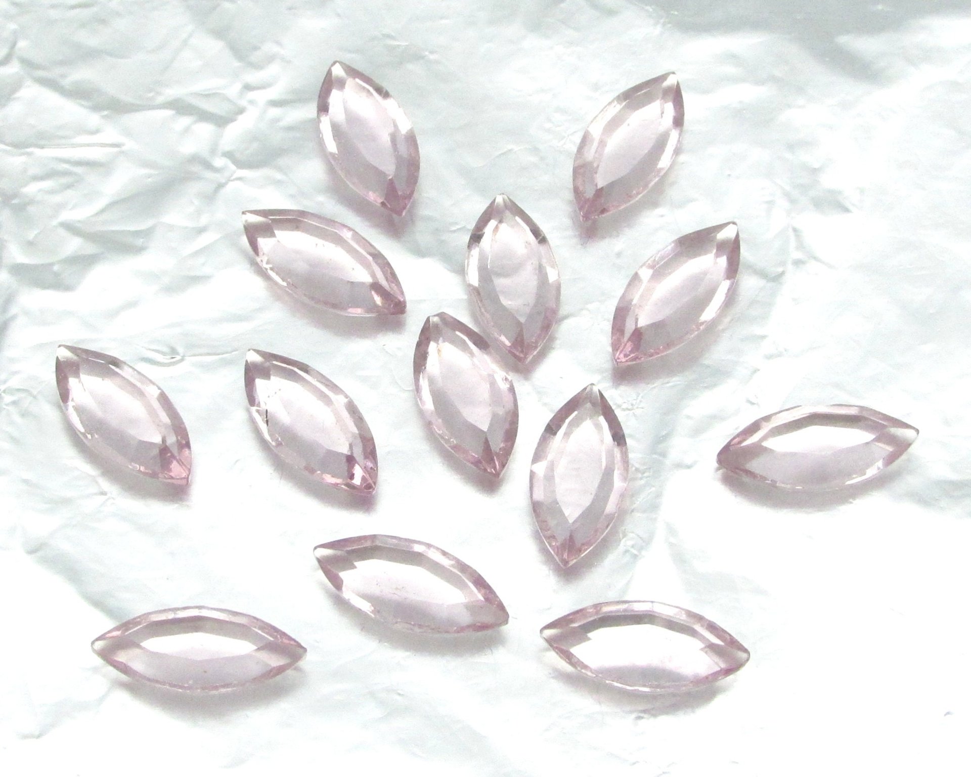 15x7mm Faceted Navettes, Unfoiled Light Amethyst Vintage Table Cut Rhinestones (13)