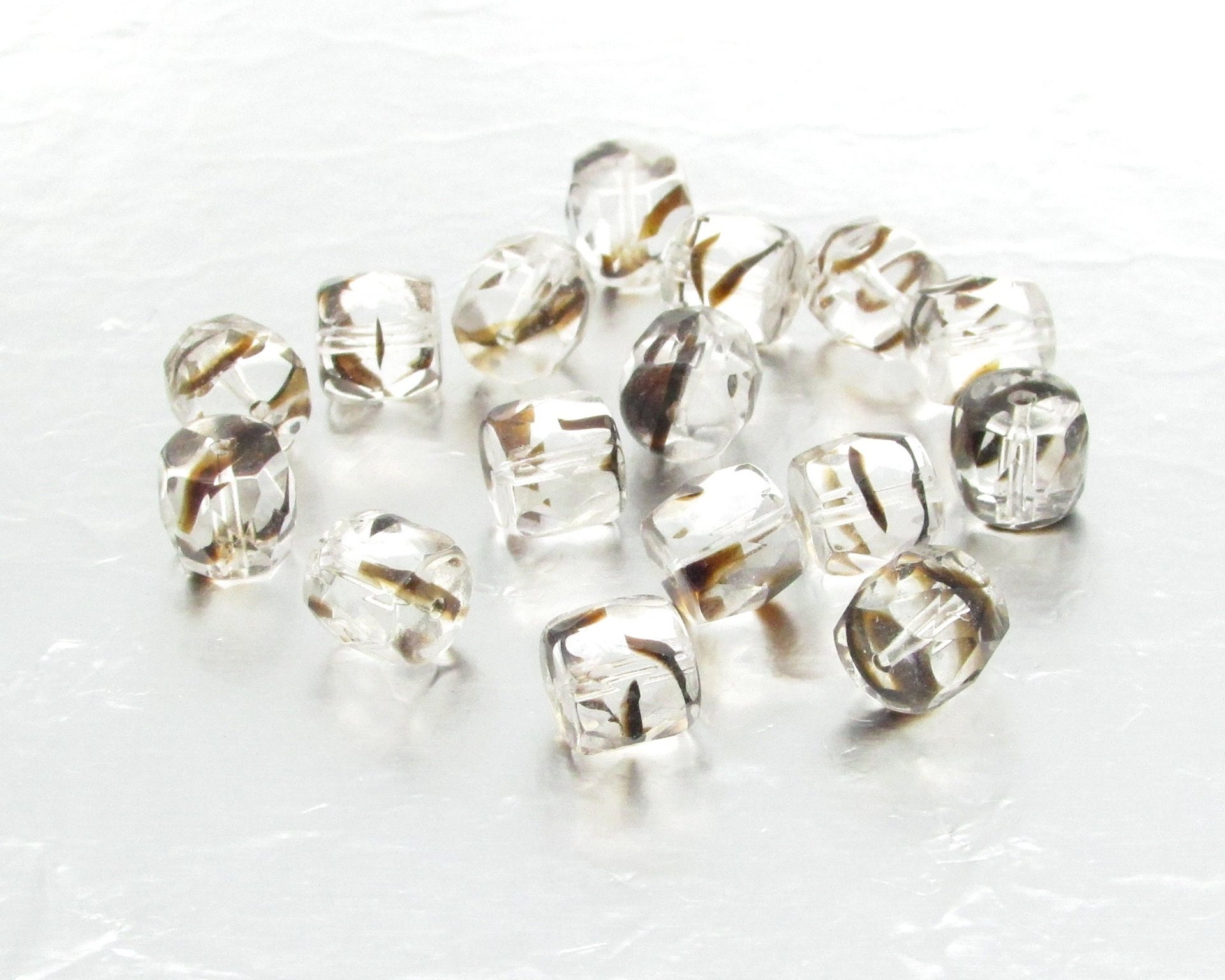 7mm 2-Tone Faceted Barrels (24)