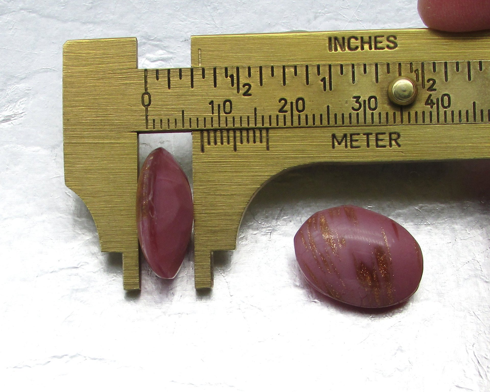 Oval Cab-Top Dentelles, 18.5x13.3mm Vintage Aventurine Glass Stones (2)