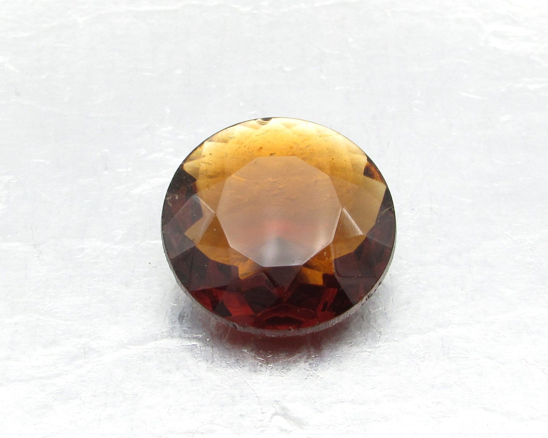 25.5mm Round Dentelle, Unfoiled Dark Topaz Rhinestone