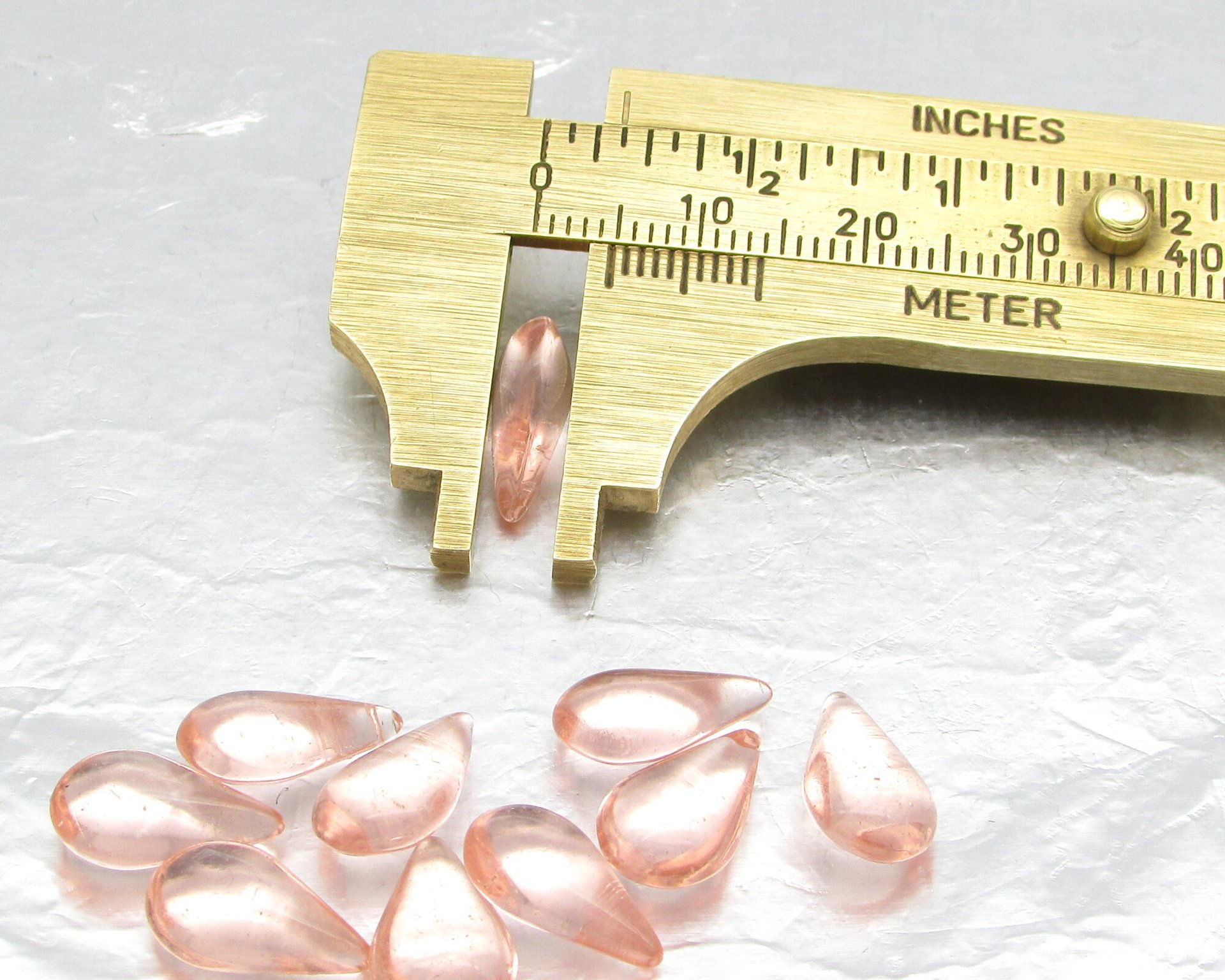 Vintage 12.8x7.8mm Teardrop Point Back Stones (10)