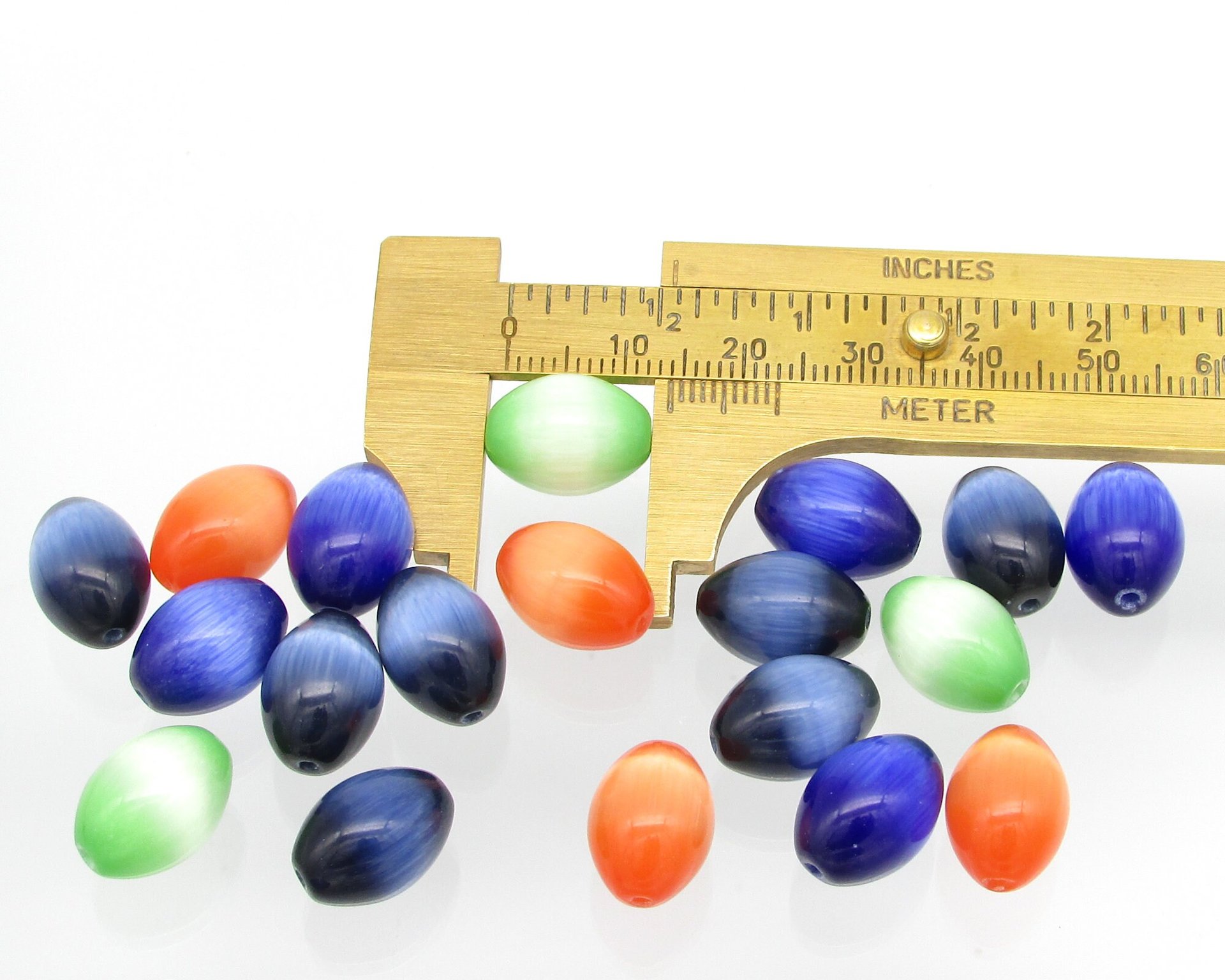 Cat's Eye Fiber Optic Glass Bead Mix