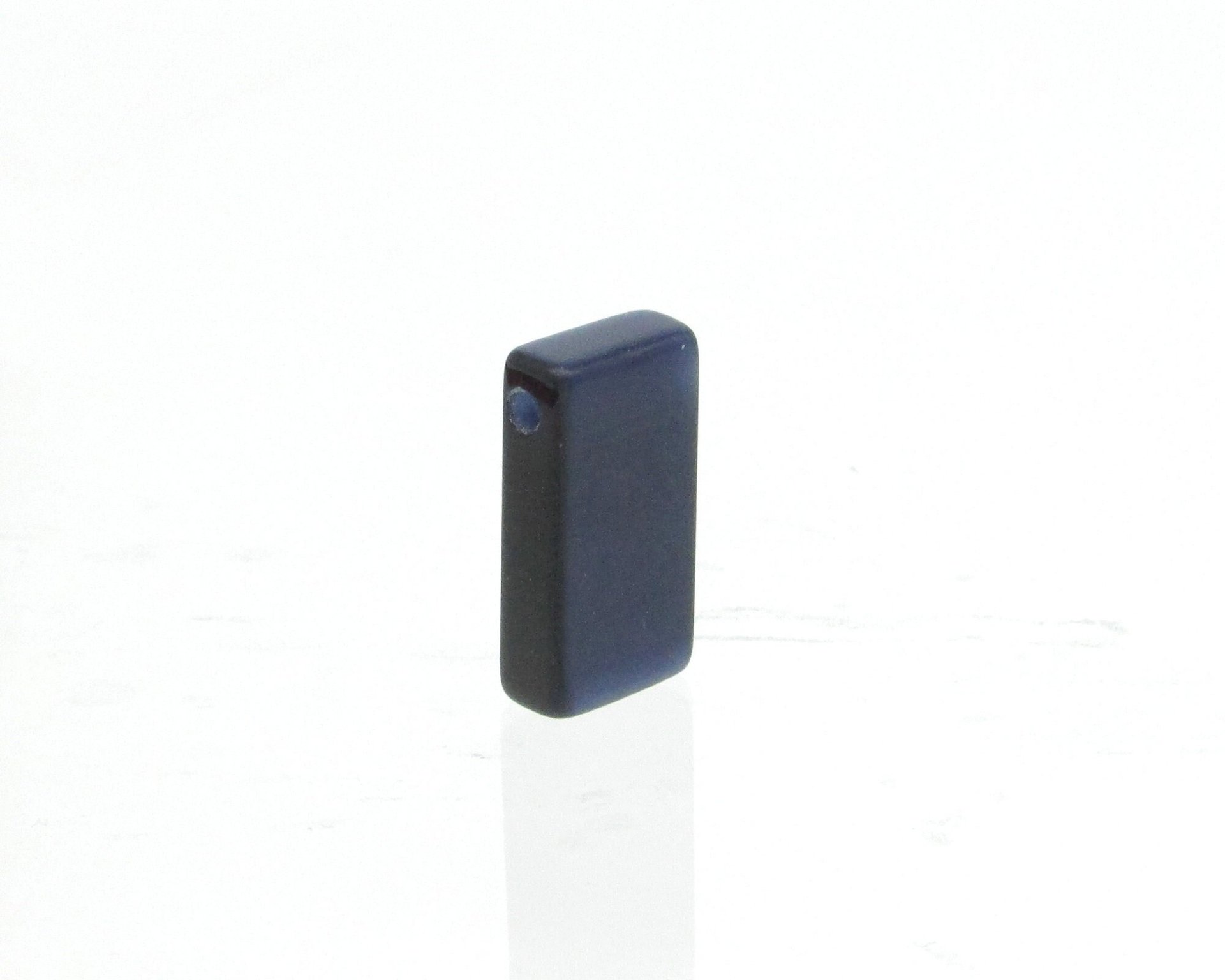 Side-Drilled Rectangular Pendant, 22mm Large Flat Fiber Optic Bead (1)