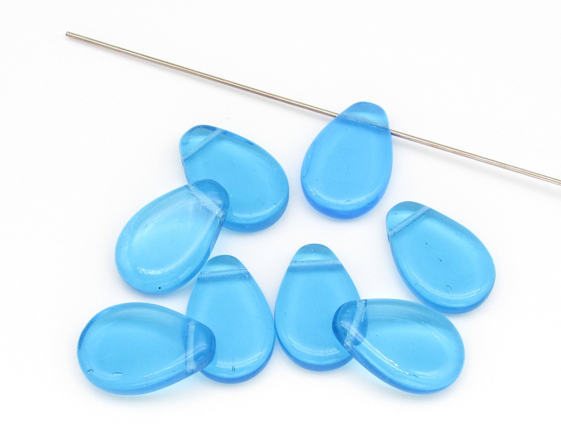 18x12.5mm Flat Teardrops, Vintage Czech Glass Beads