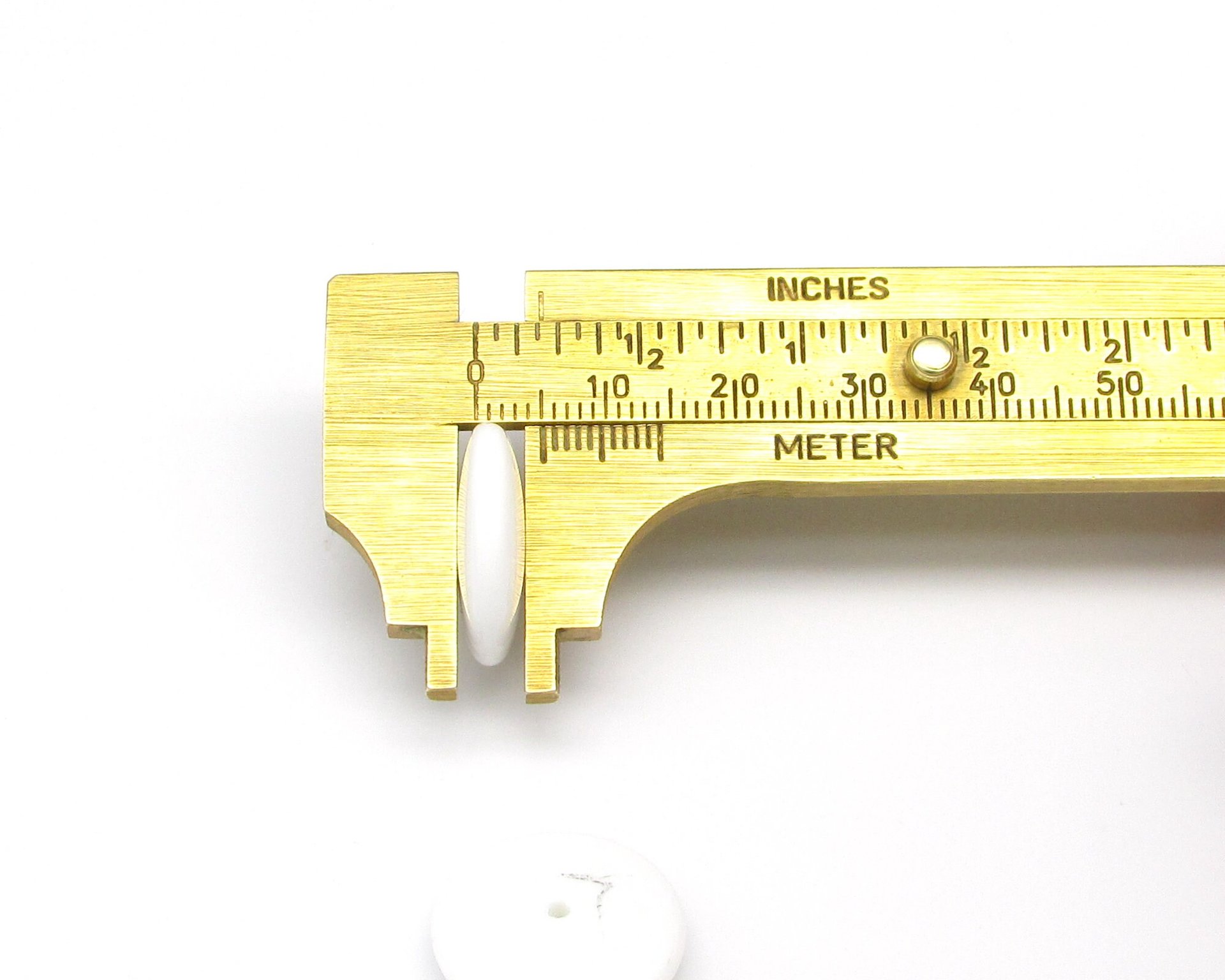 Round Cabochons, Opaque White Vintage Czech 18.5mm Stones