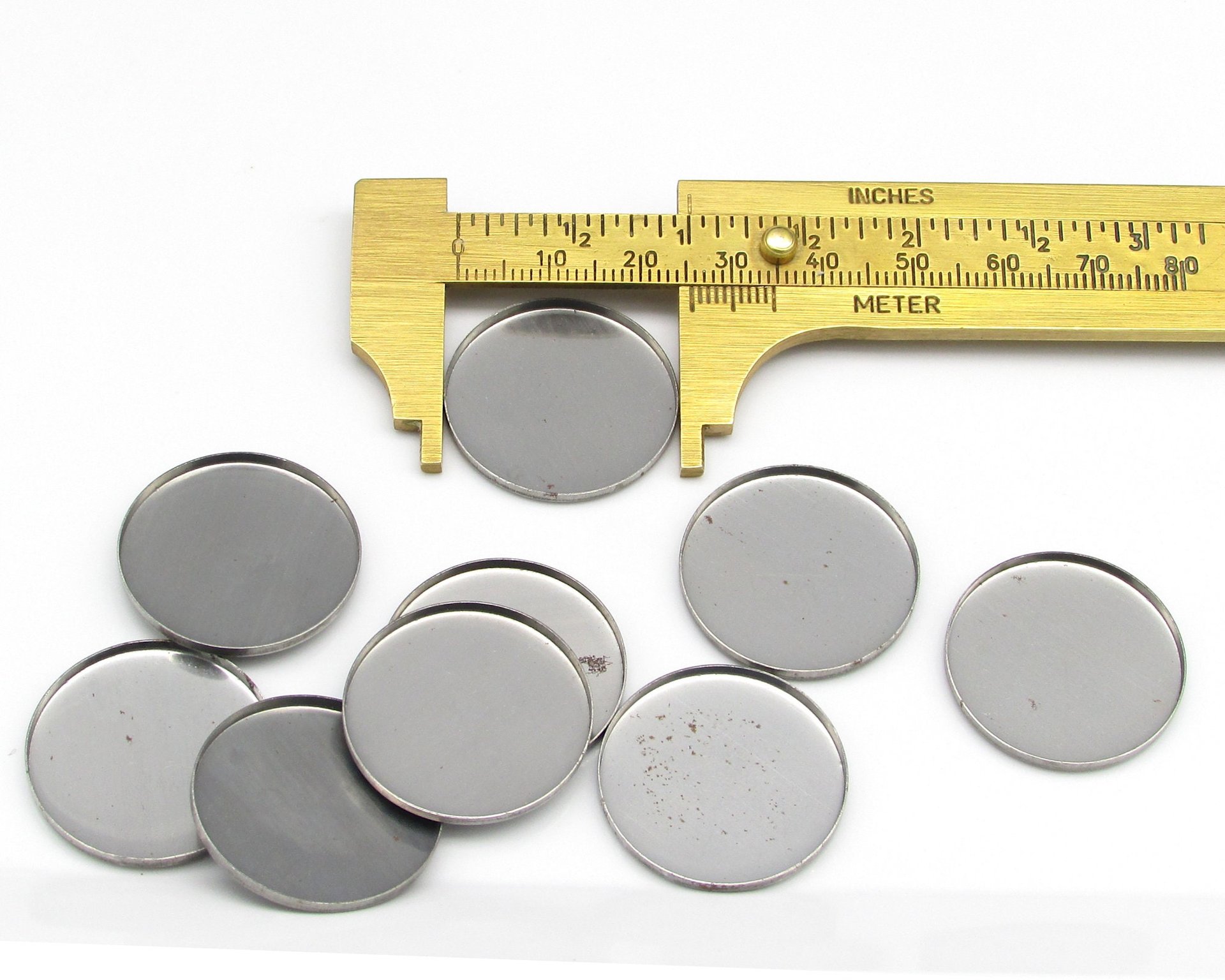 25mm Round Setting, Raw Steel Bezel