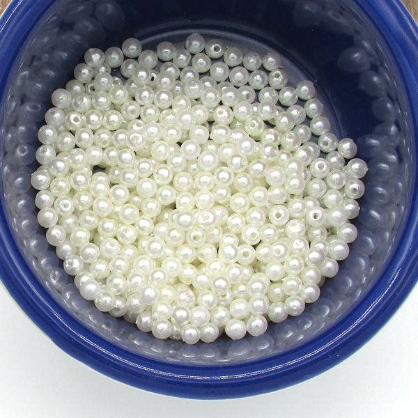 4mm Round Seed Beads, Vintage Pale Cream Plastic Faux Pearls (500)
