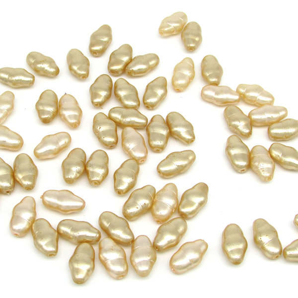 13x7mm Baroque Oval Glass Pearl Bead Mix