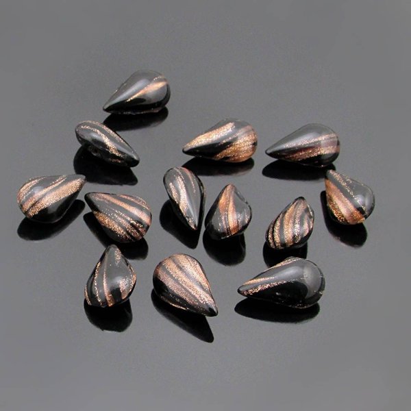 13mm Vintage Black Teardrop Glass Stones (24)