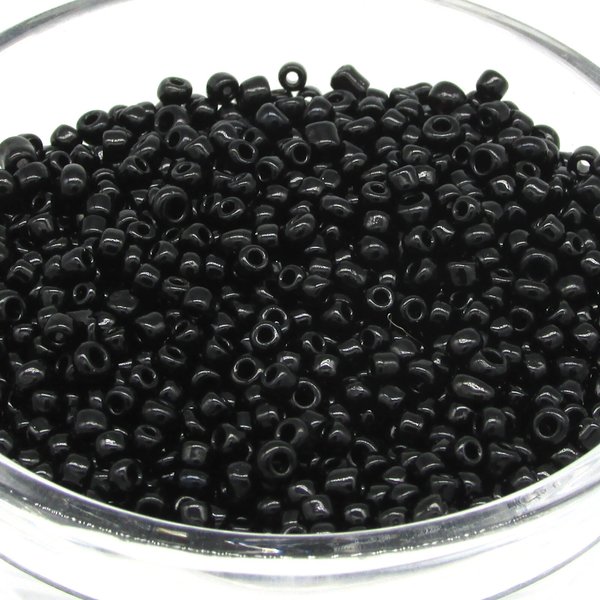 11/0 Seed Beads Opaque Black (25g)