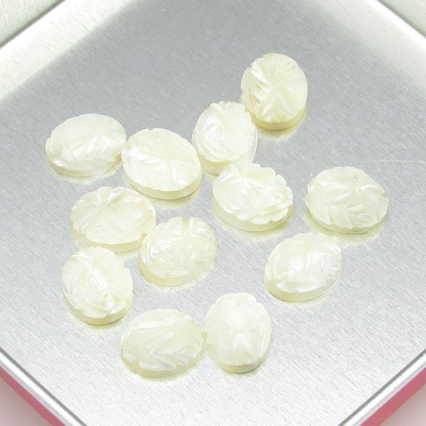 Carved Mother of Pearl Cabochon, 10x9mm Oval (12)